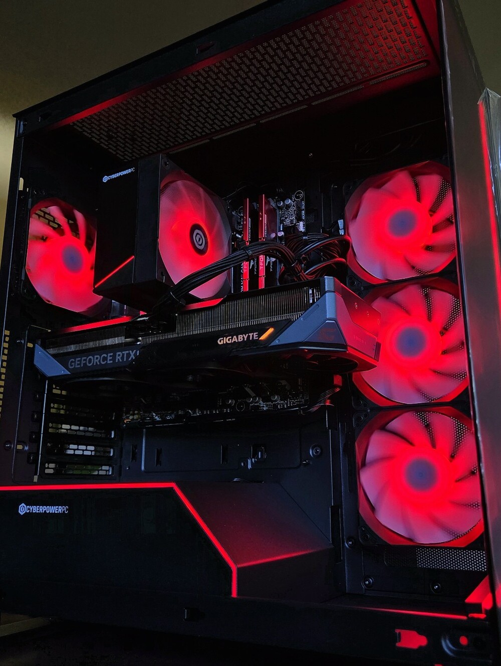 🔥RTX 5070 GAMING PC - ULTRA 5 - 32 GB DDR5🎁